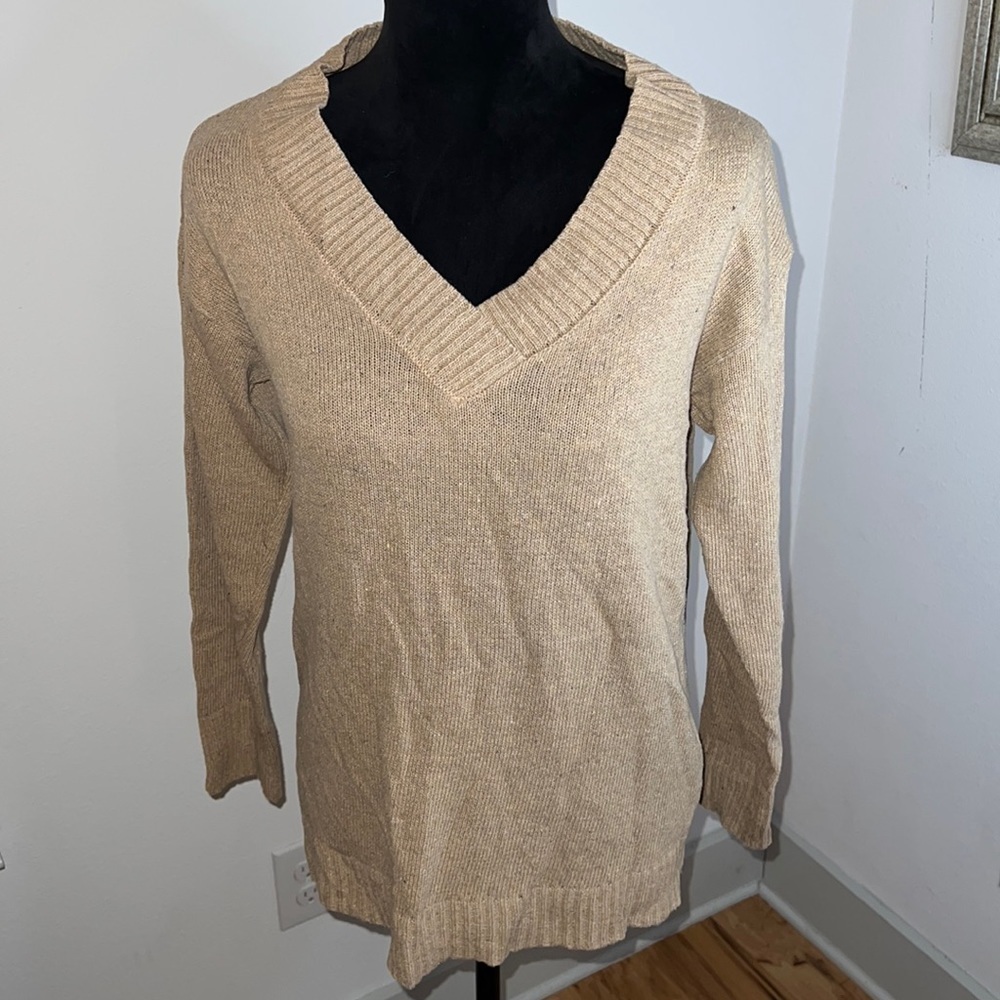 Goodnight Macaroon Sz S tan‎ V neck long sleeves tan sweater